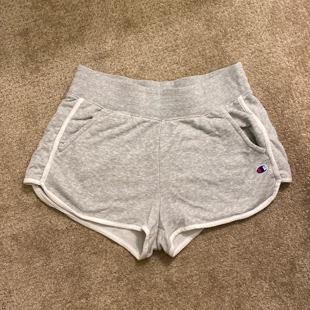 Champion cotton shorts with pockets